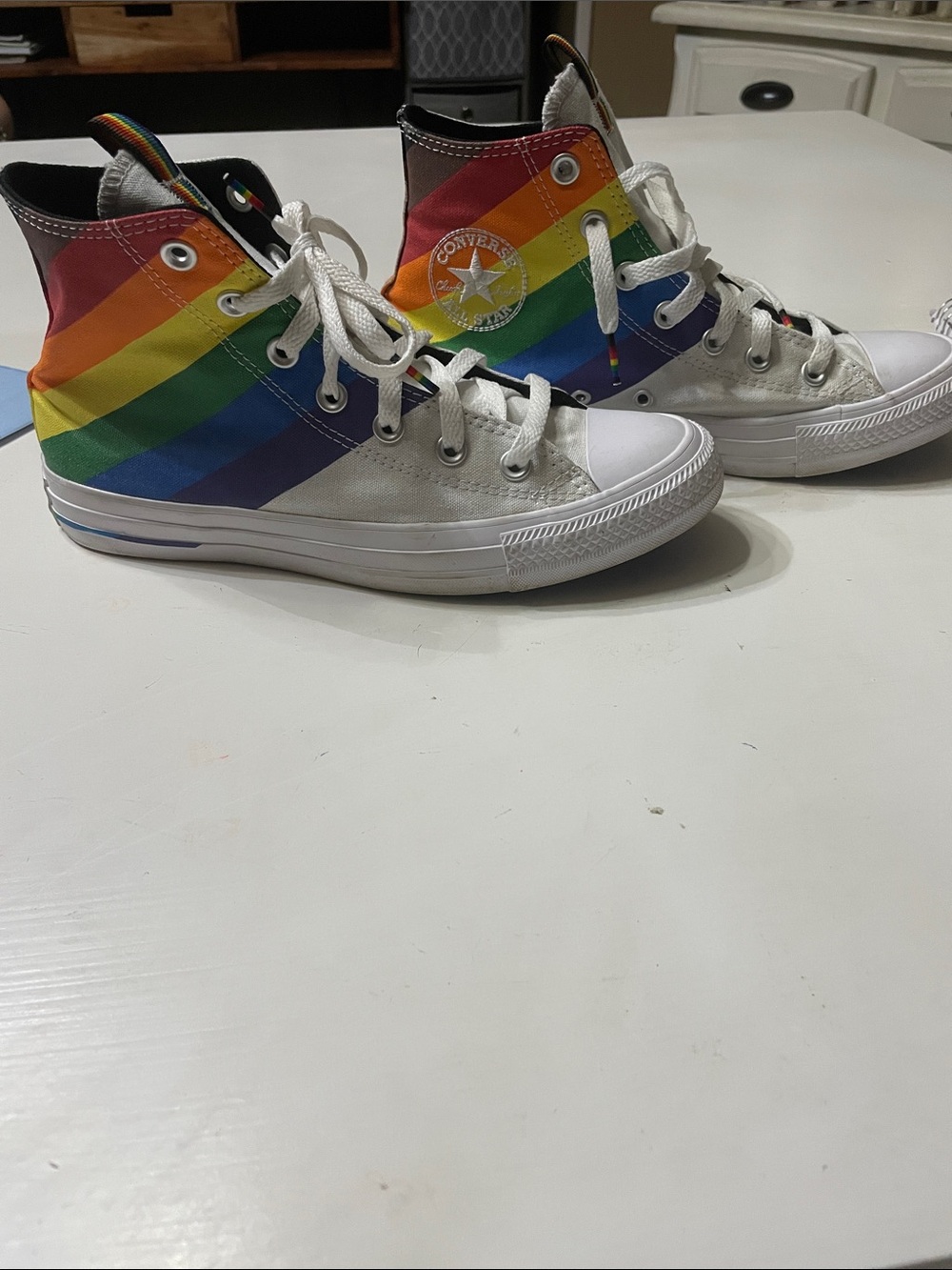 Converse rainbow pride love diversity high tops men’s 6 women’s 8